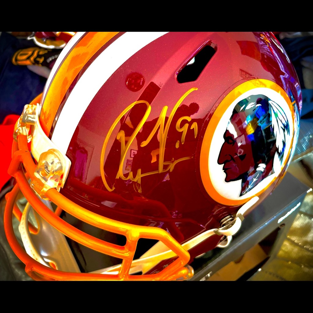 Official Riddell Replica Helmet signed by Clinton Portis ♥️
